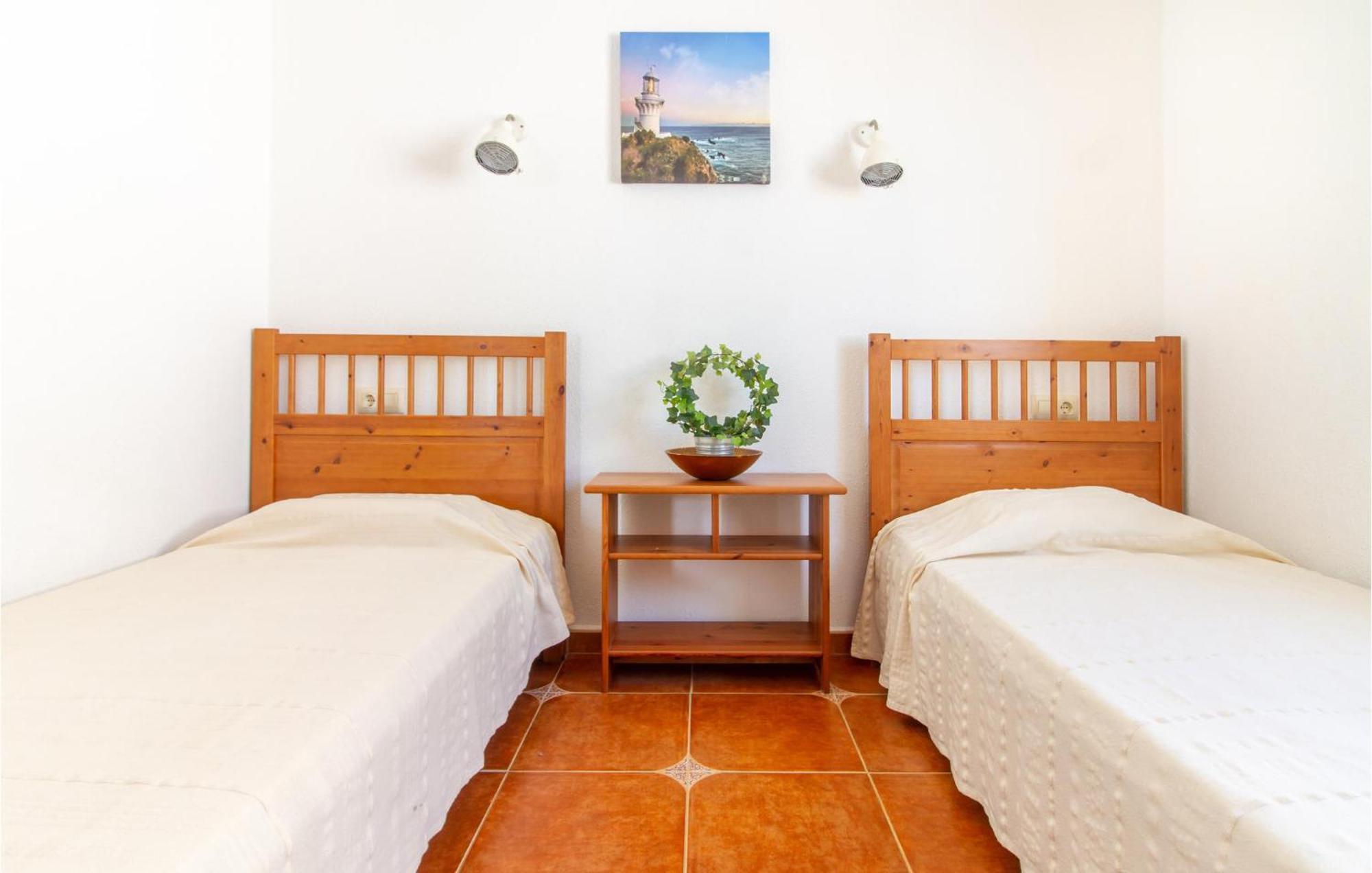 Nice Apartment In Cumbre Del Sol With Wifi Exterior photo