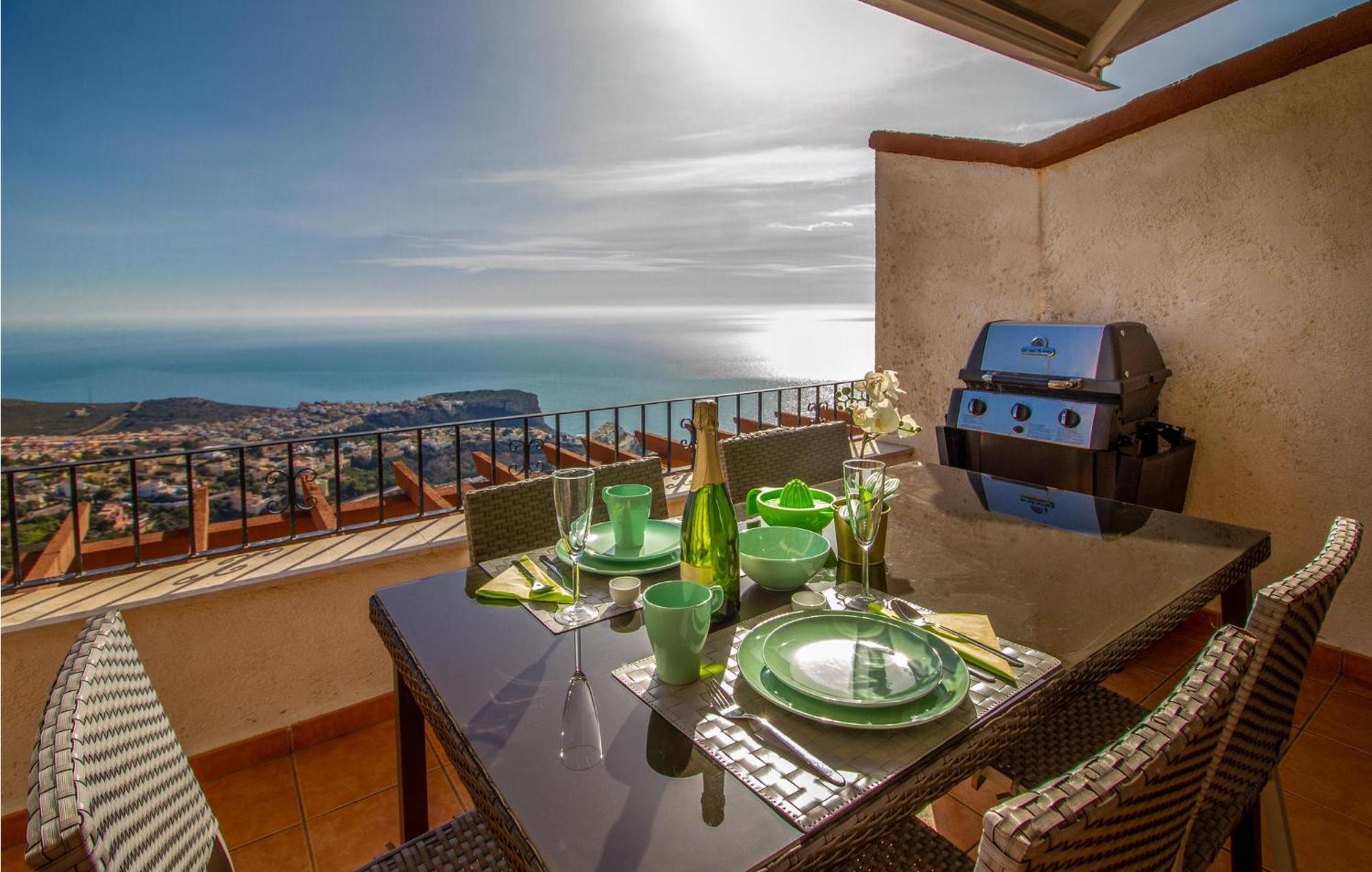 Nice Apartment In Cumbre Del Sol With Wifi Exterior photo